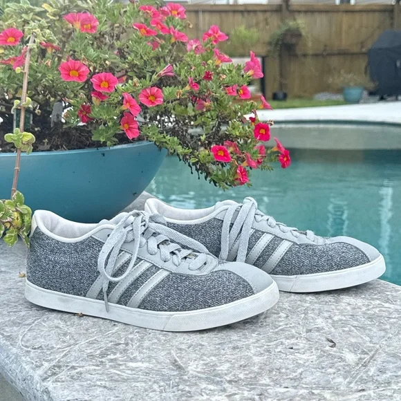 adidas | Courtset Sneaker | 7.5 - Picture 3 of 9